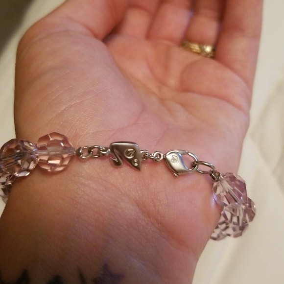 Sparkly stunning Authentic Swarovski bracelet - Picture 2 of 4